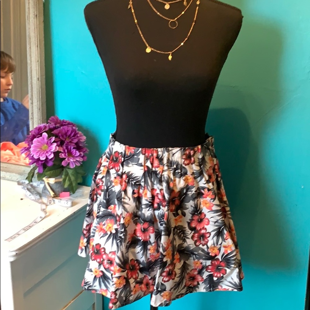 🔥4/$20 NWT Adorable skort